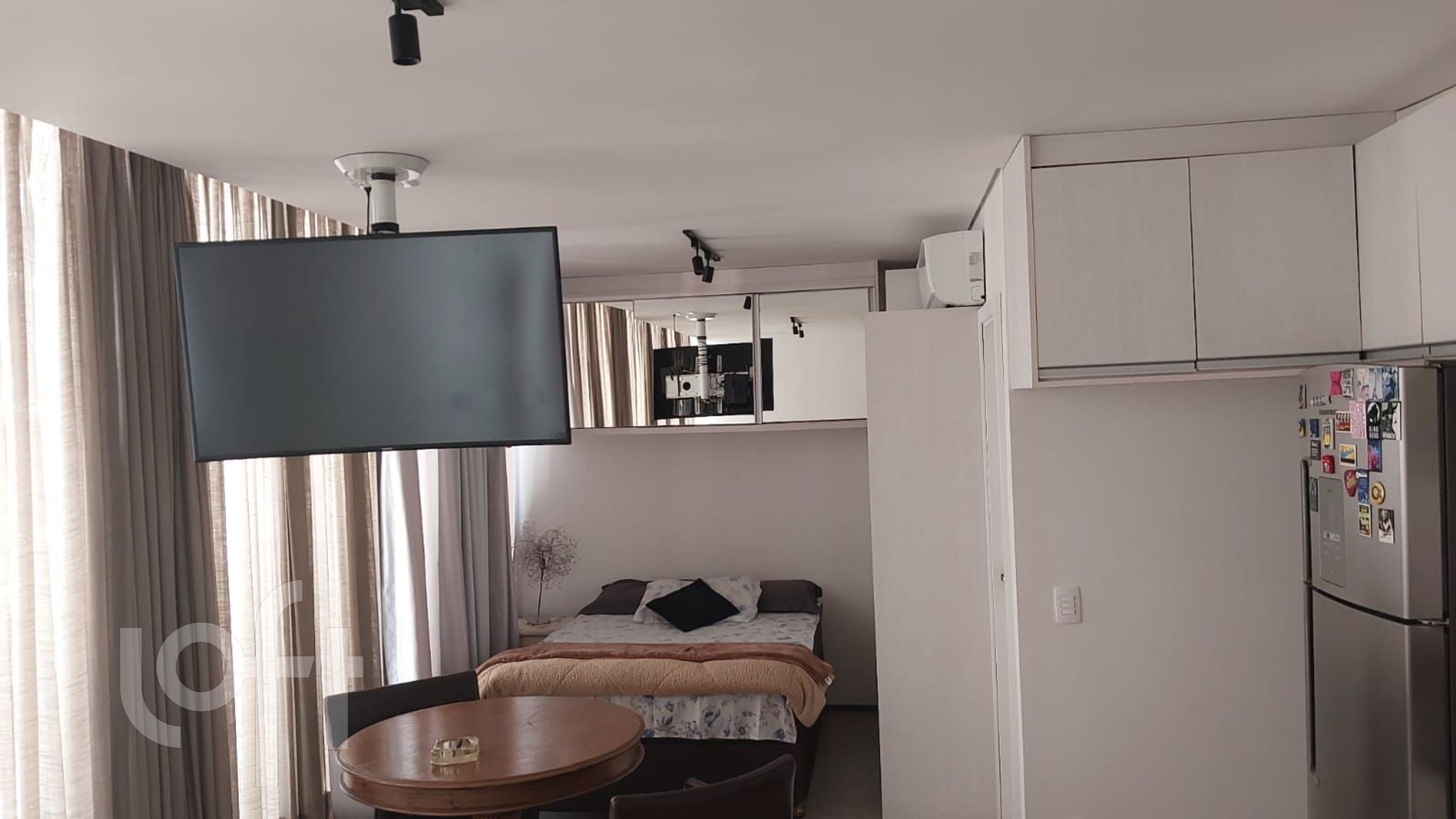 Apartamento à venda com 1 quarto, 41m² - Foto 13