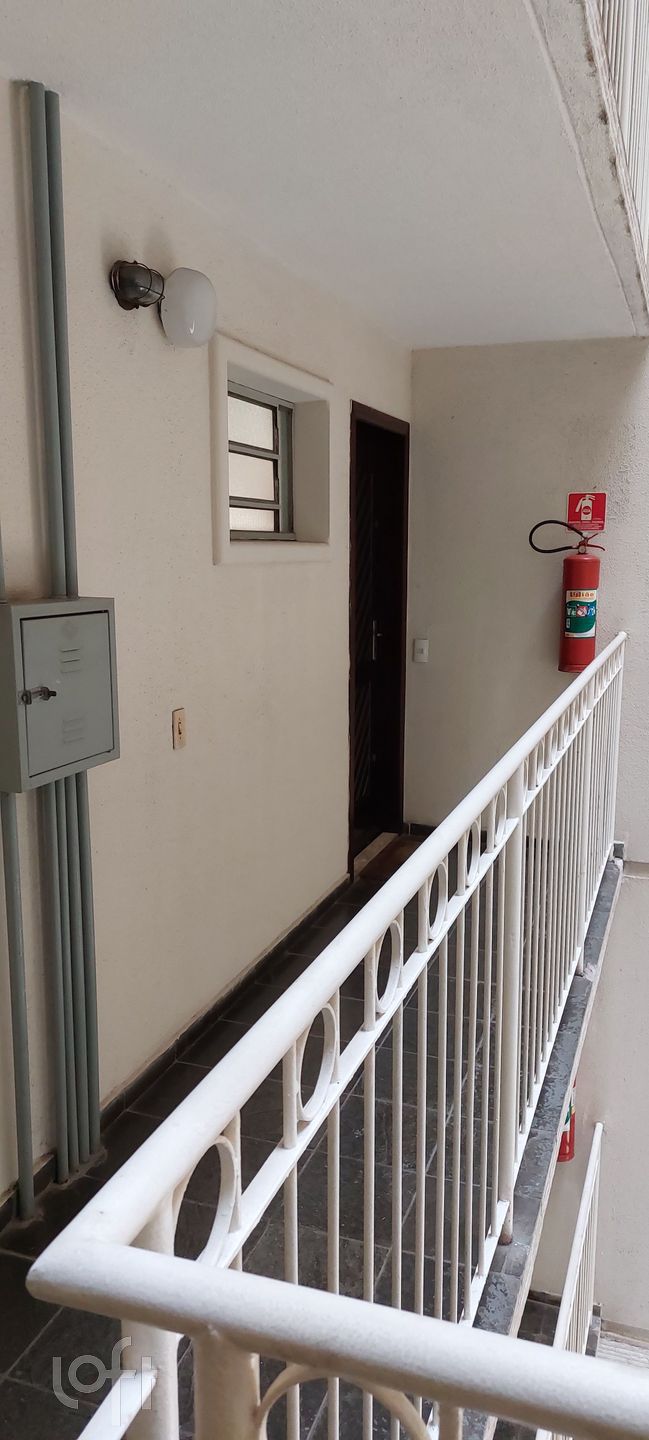 Apartamento à venda com 3 quartos, 51m² - Foto 4