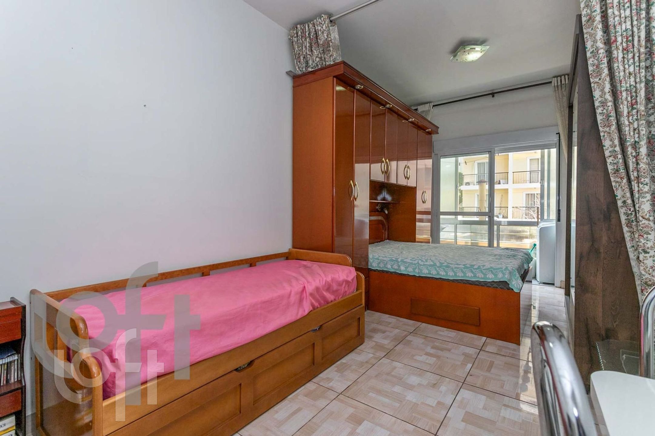 Apartamento à venda com 1 quarto, 46m² - Foto 15