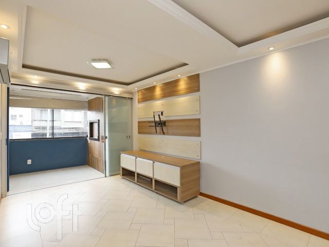 Apartamento com 69m², 2 dormitórios, 1 suíte, 1 vaga, Santana em Porto Alegre