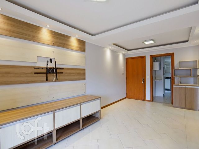 Apartamento com 69m², 2 dormitórios, 1 suíte, 1 vaga, Santana em Porto Alegre