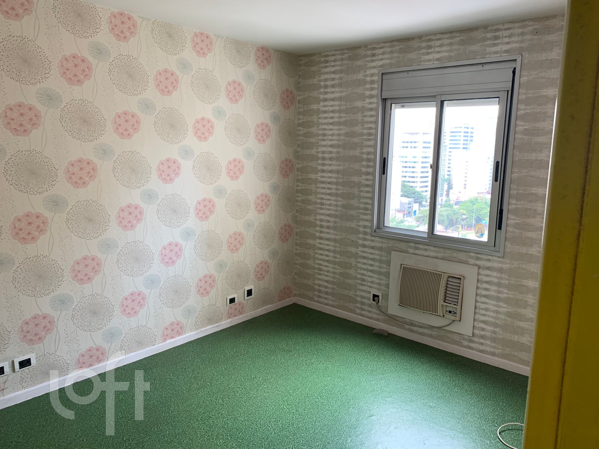 Apartamento à venda com 3 quartos, 215m² - Foto 5