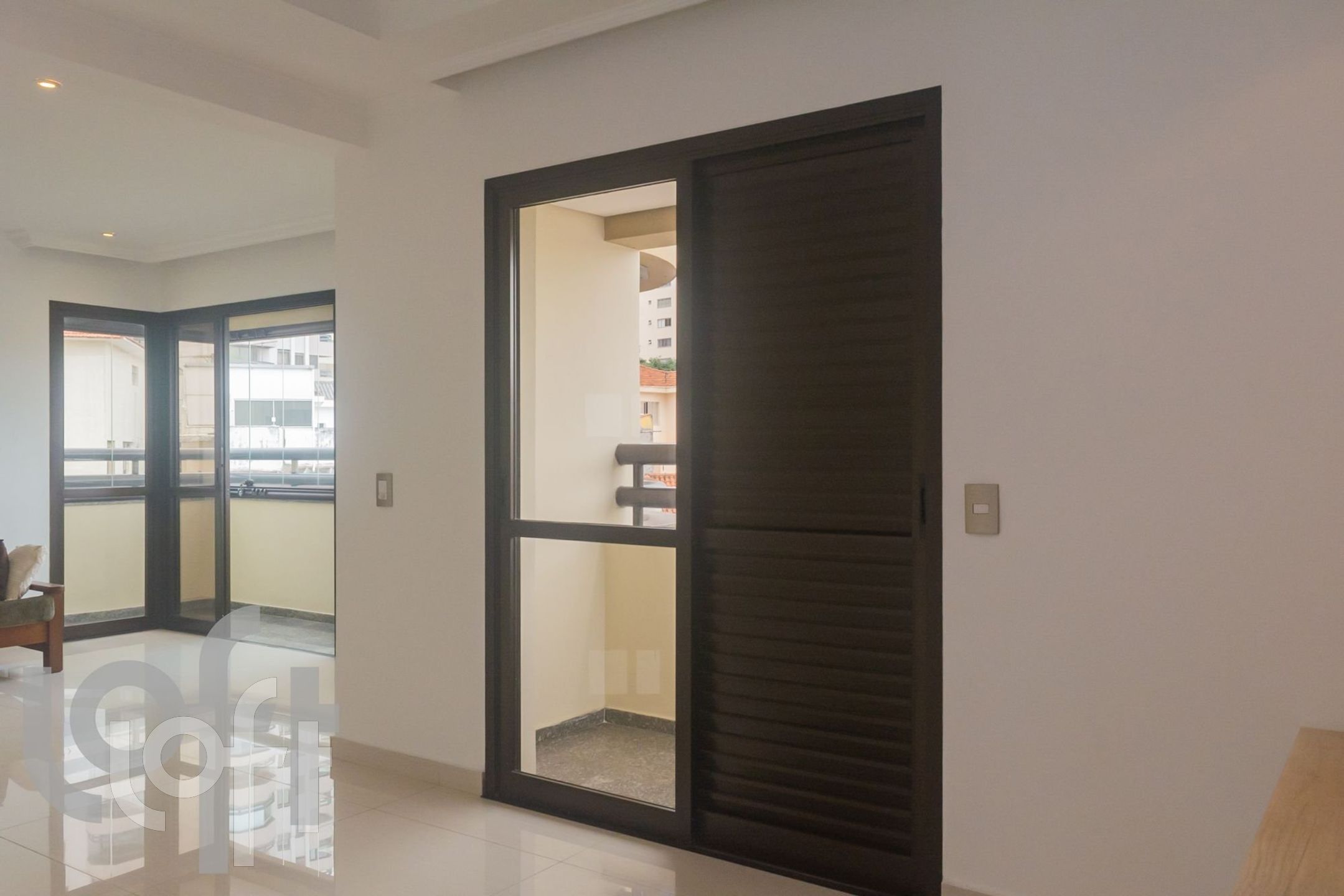 Apartamento à venda com 2 quartos, 143m² - Foto 14