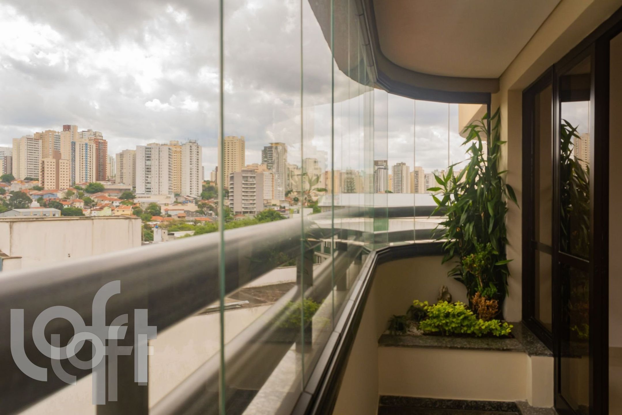 Apartamento à venda com 2 quartos, 143m² - Foto 12