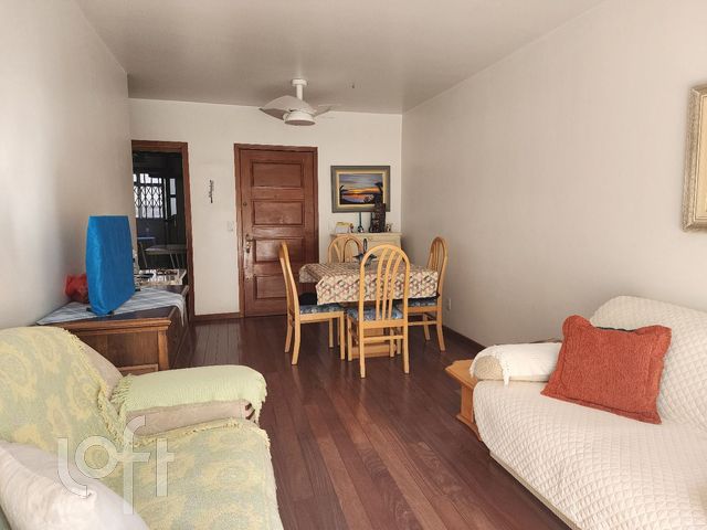 Apartamento com 99m², 3 dormitórios, 1 suíte, 1 vaga, Bom Fim em Porto Alegre