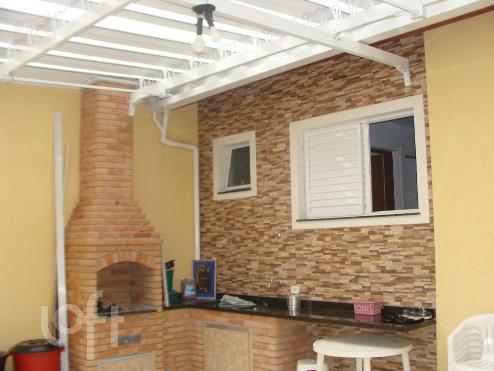 Casa à venda com 3 quartos, 200m² - Foto 15