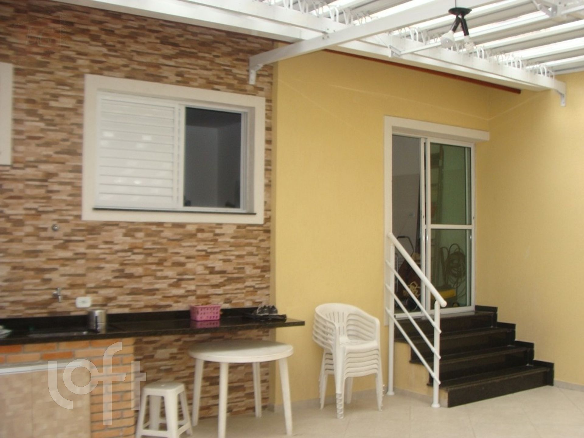 Casa à venda com 3 quartos, 200m² - Foto 16