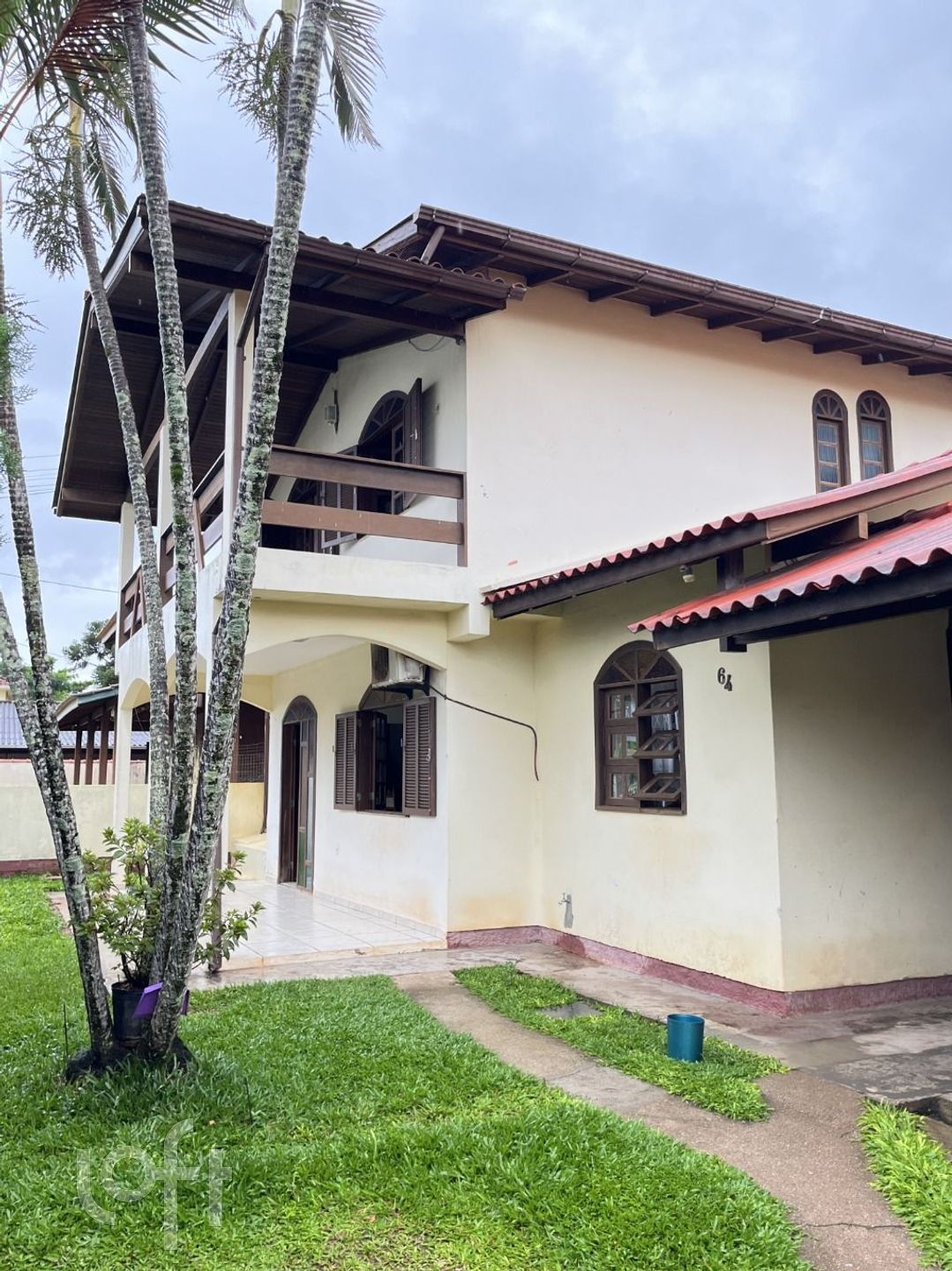 Casa Residencial com 194m², 4 quartos, 1 suíte, 2 garagens, no bairro Ingleses em Florianópolis