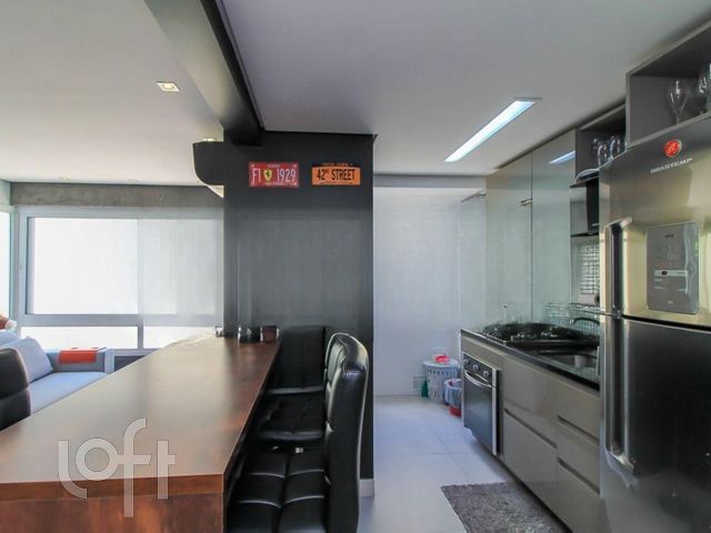 Apartamento com 43m², 1 dormitório, 1 vaga, Higienópolis em Porto Alegre