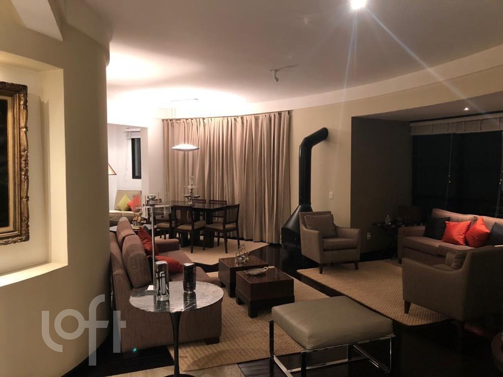 Apartamento à venda com 2 quartos, 136m² - Foto 1