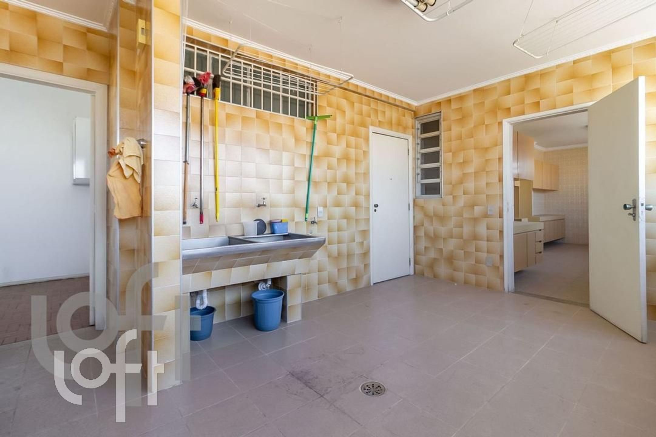 Apartamento à venda com 3 quartos, 360m² - Foto 15