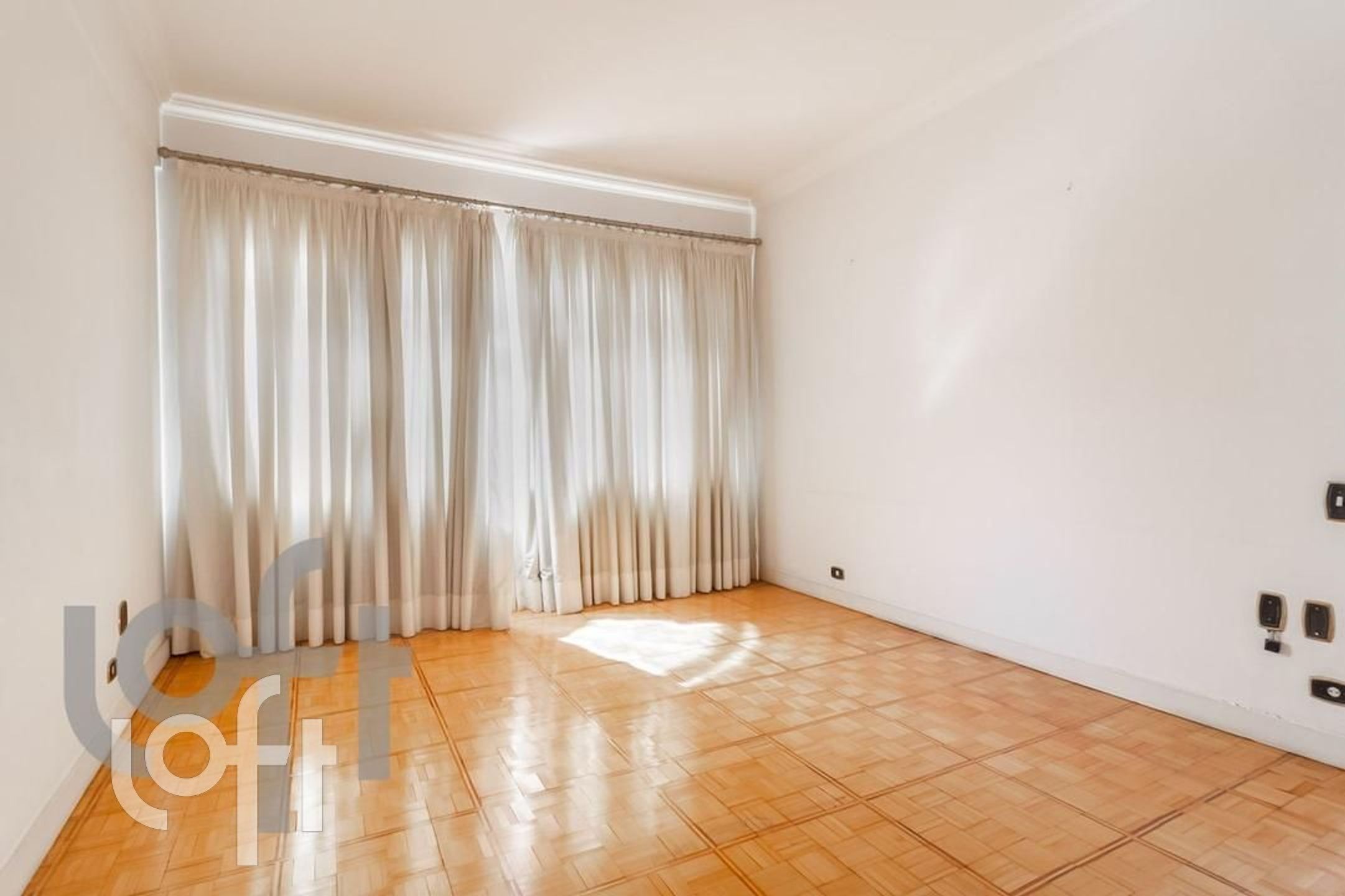 Apartamento à venda com 3 quartos, 360m² - Foto 4