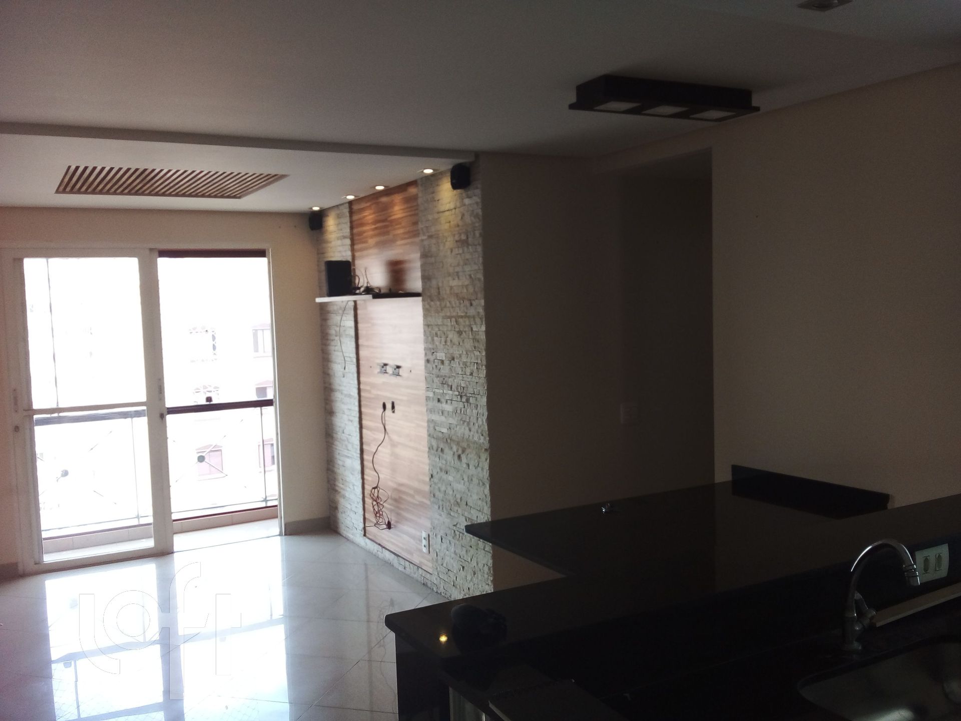 Apartamento à venda com 3 quartos, 62m² - Foto 1