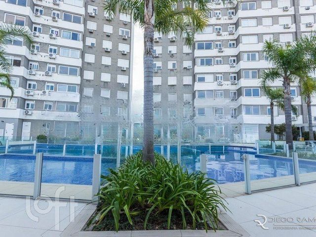 Apartamento com 59m², 2 dormitórios, 1 suíte, 1 vaga, São João em Porto Alegre