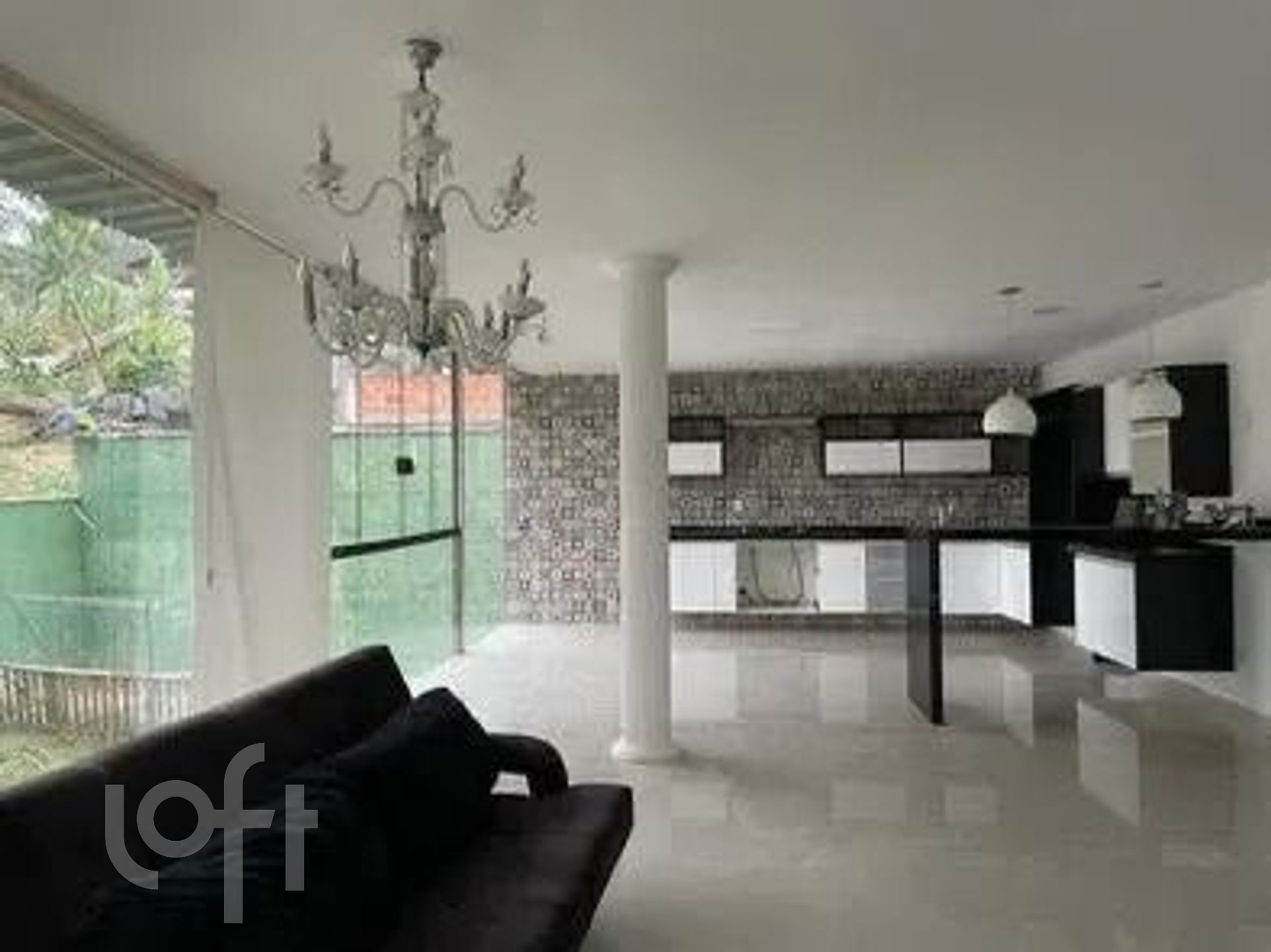 Casa à venda em Pedreira com 500 m², 2 quartos, 2