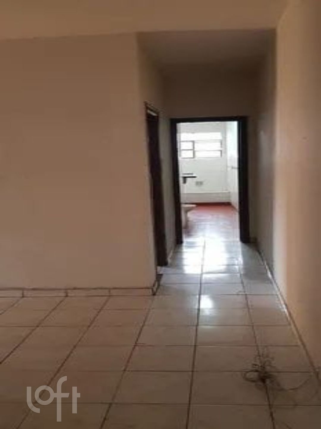 Apartamento à venda com 2 quartos, 70m² - Foto 3