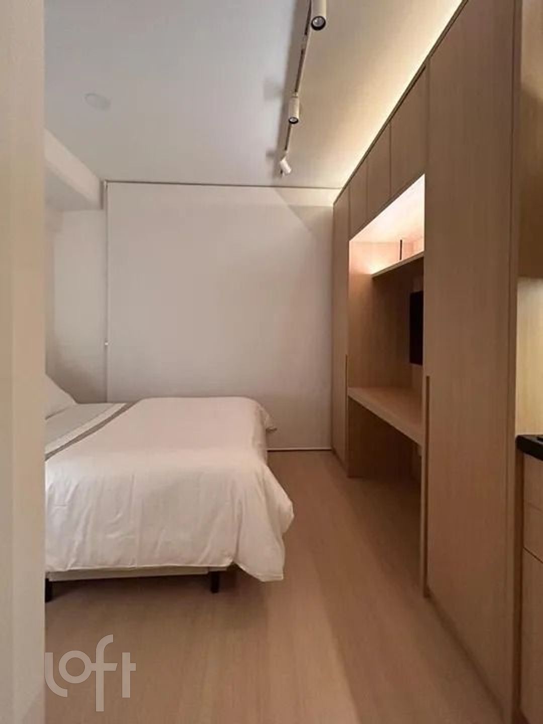 Apartamento à venda com 1 quarto, 28m² - Foto 3