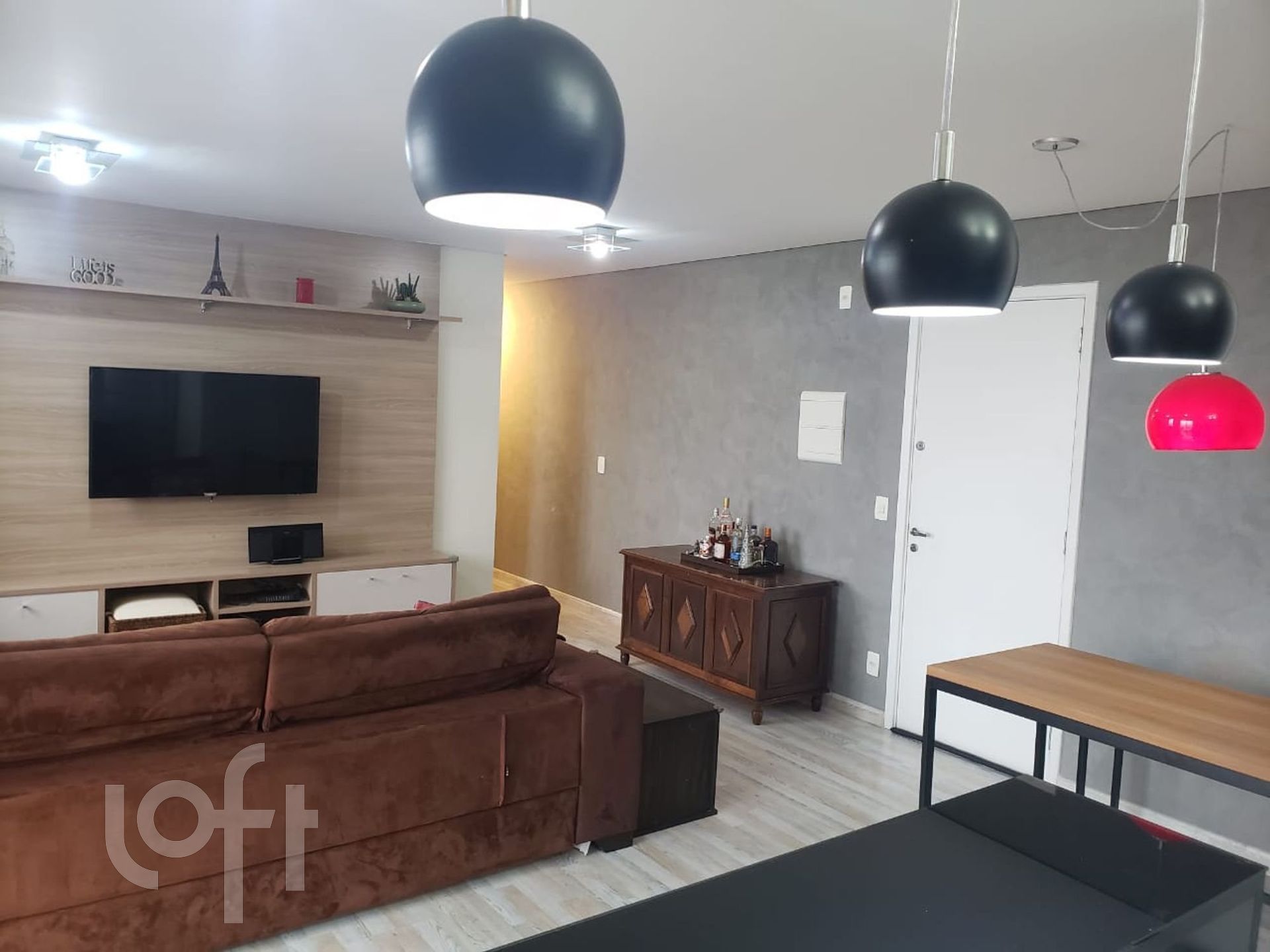 Apartamento à venda com 3 quartos, 83m² - Foto 1