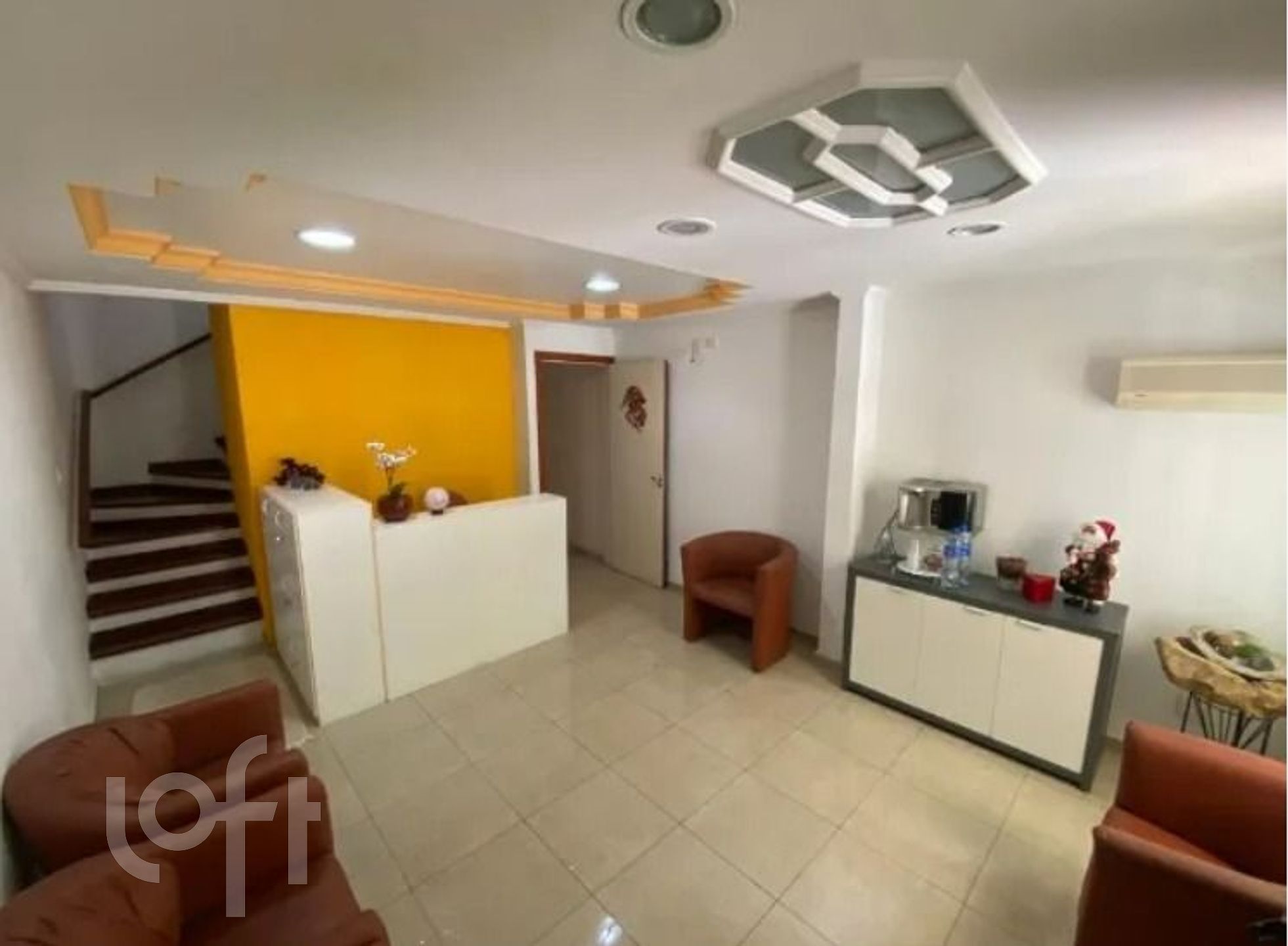 Casa à venda com 4 quartos, 158m² - Foto 3