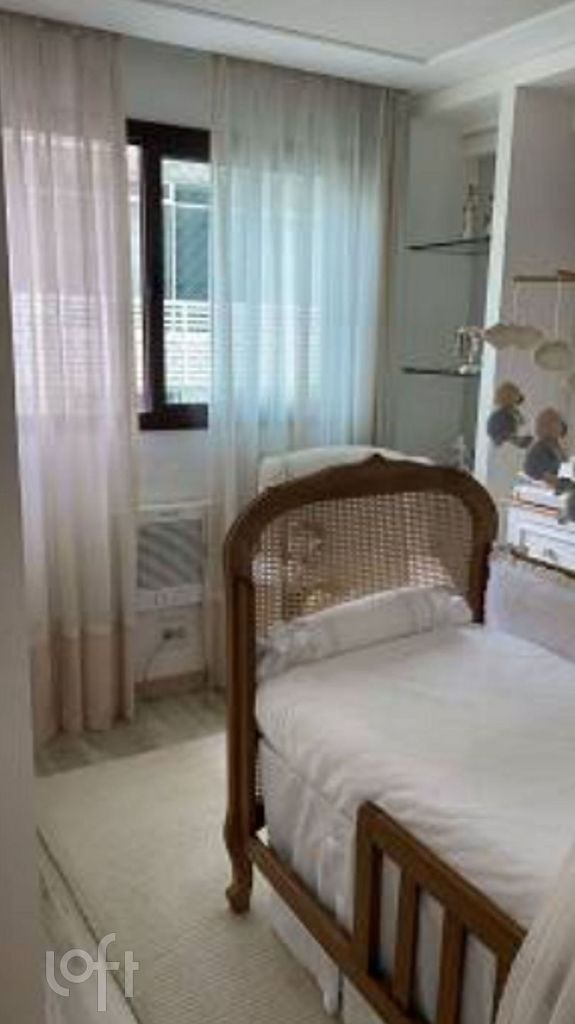 Apartamento à venda com 3 quartos, 80m² - Foto 2