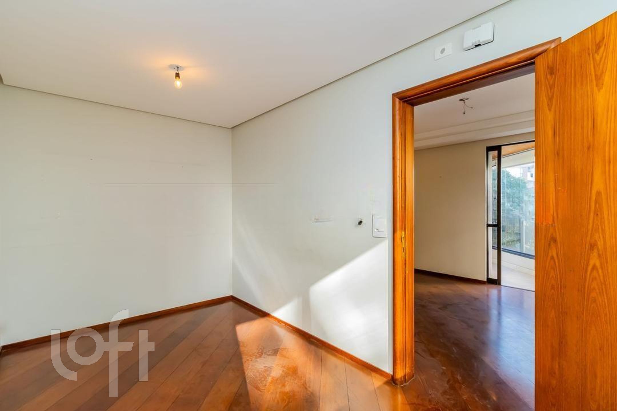 Apartamento à venda com 4 quartos, 307m² - Foto 14