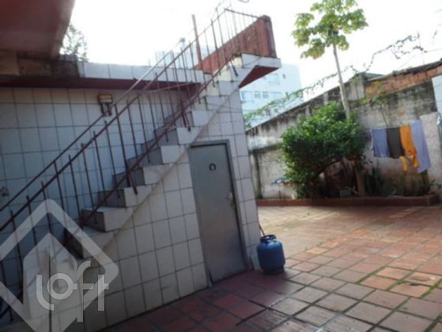 Casa com 250m², 5 dormitórios, 4 vagas, Jardim Botânico em Porto Alegre
