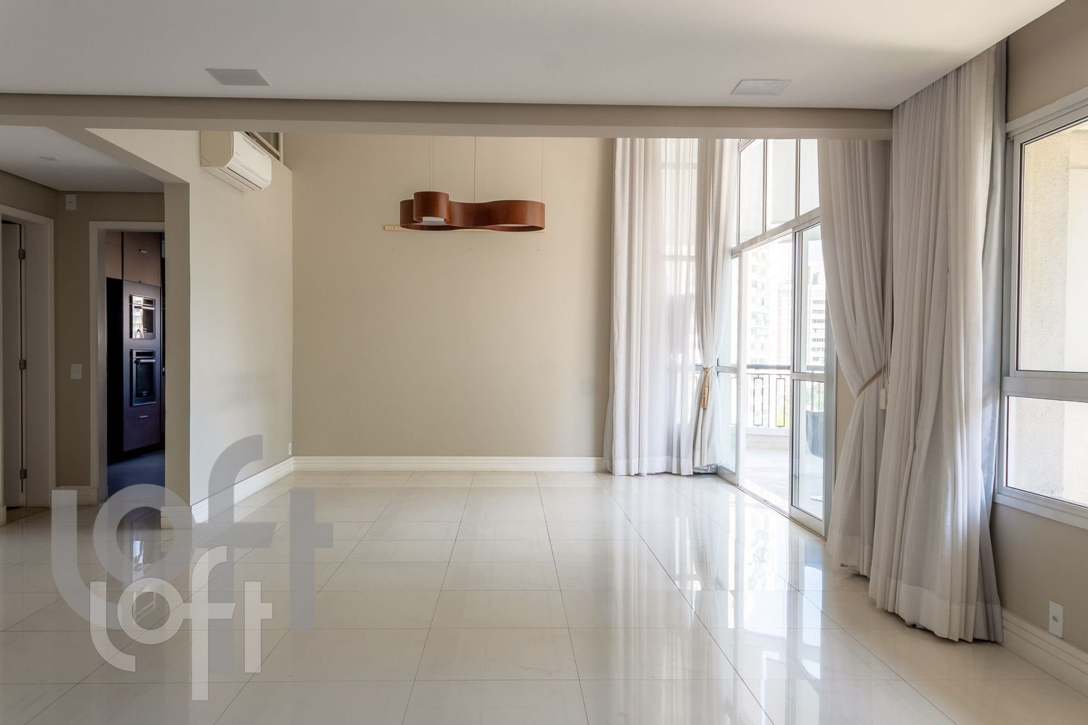 Apartamento à venda com 3 quartos, 236m² - Foto 29