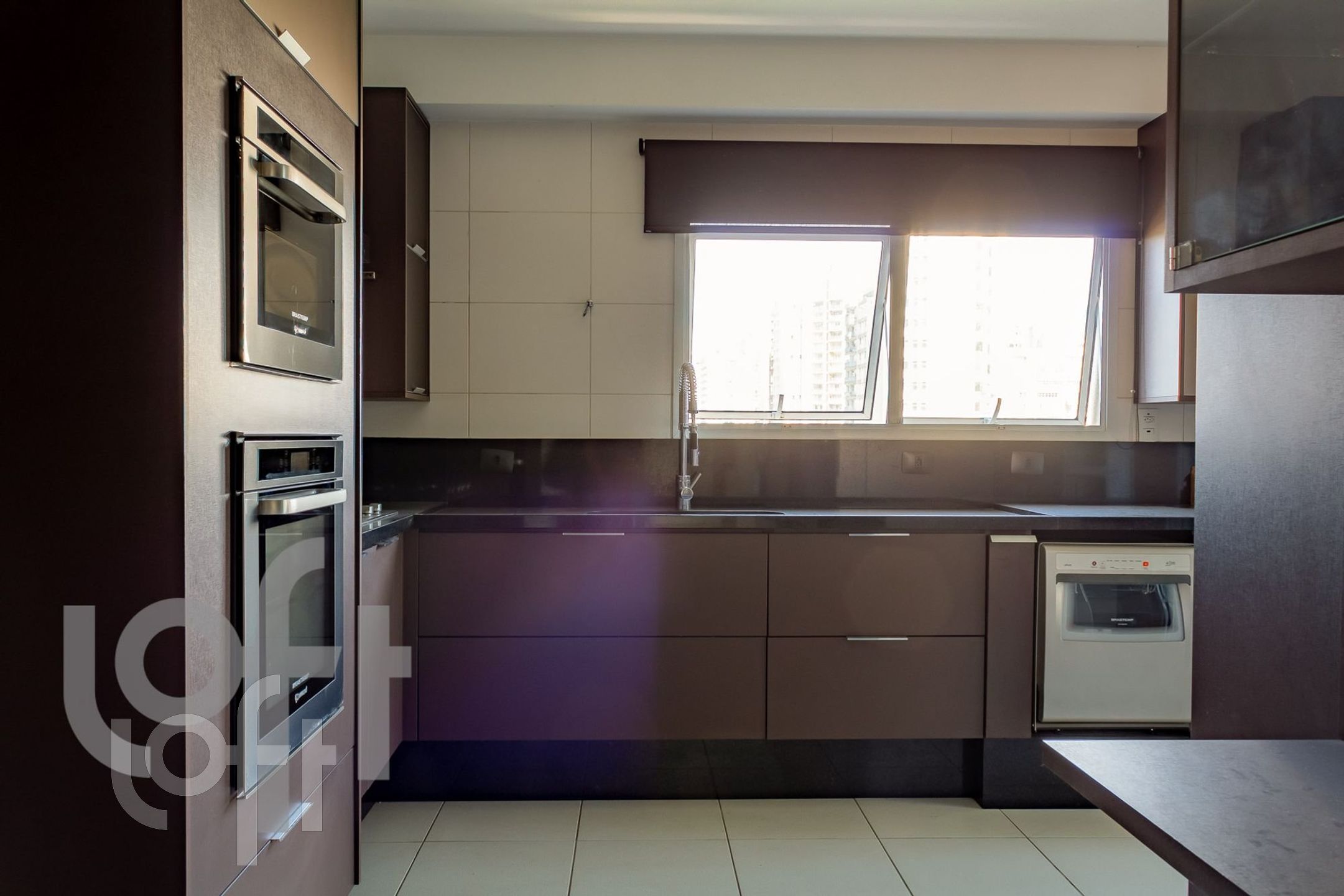 Apartamento à venda com 3 quartos, 236m² - Foto 37