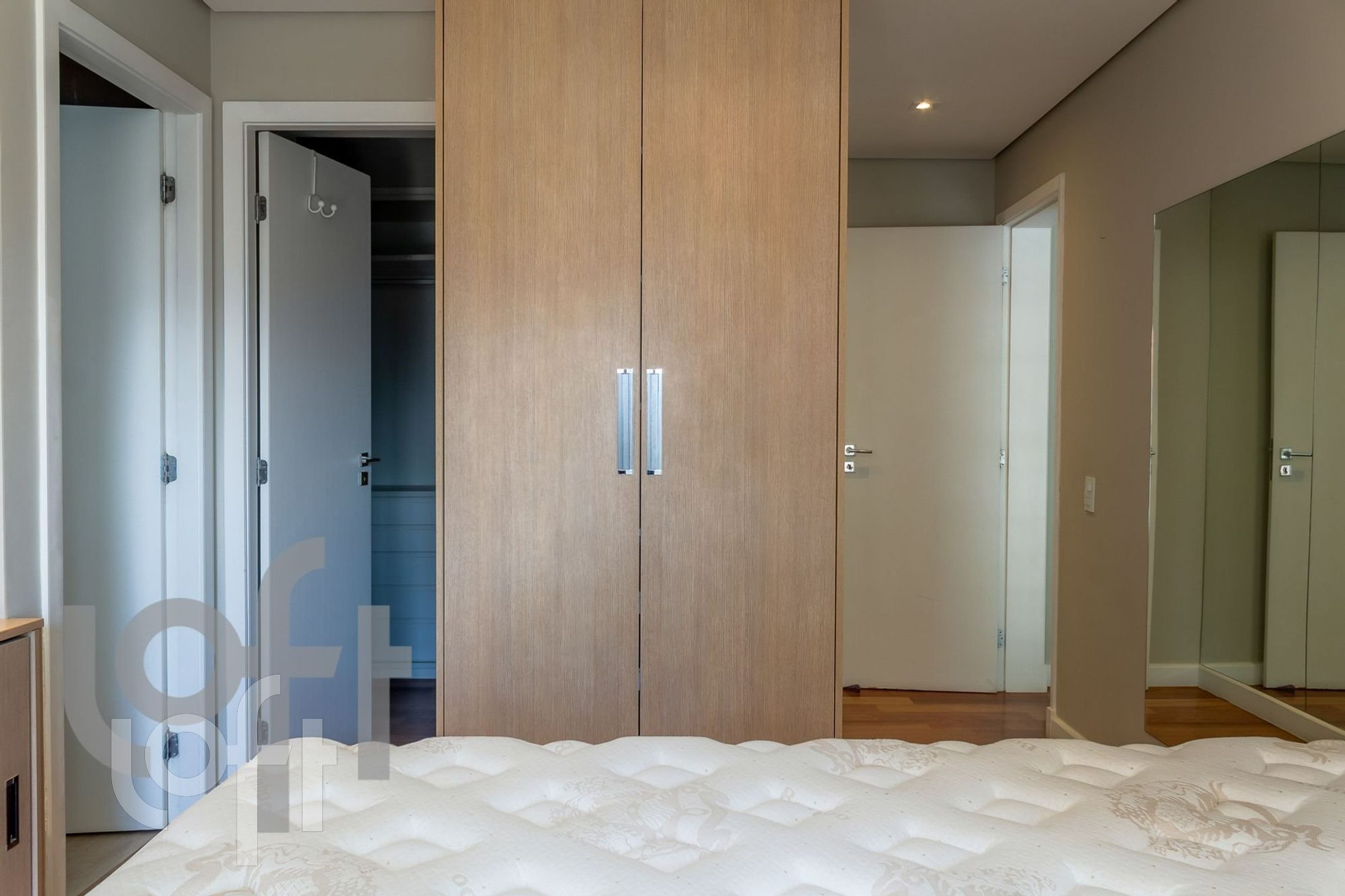 Apartamento à venda com 3 quartos, 236m² - Foto 5