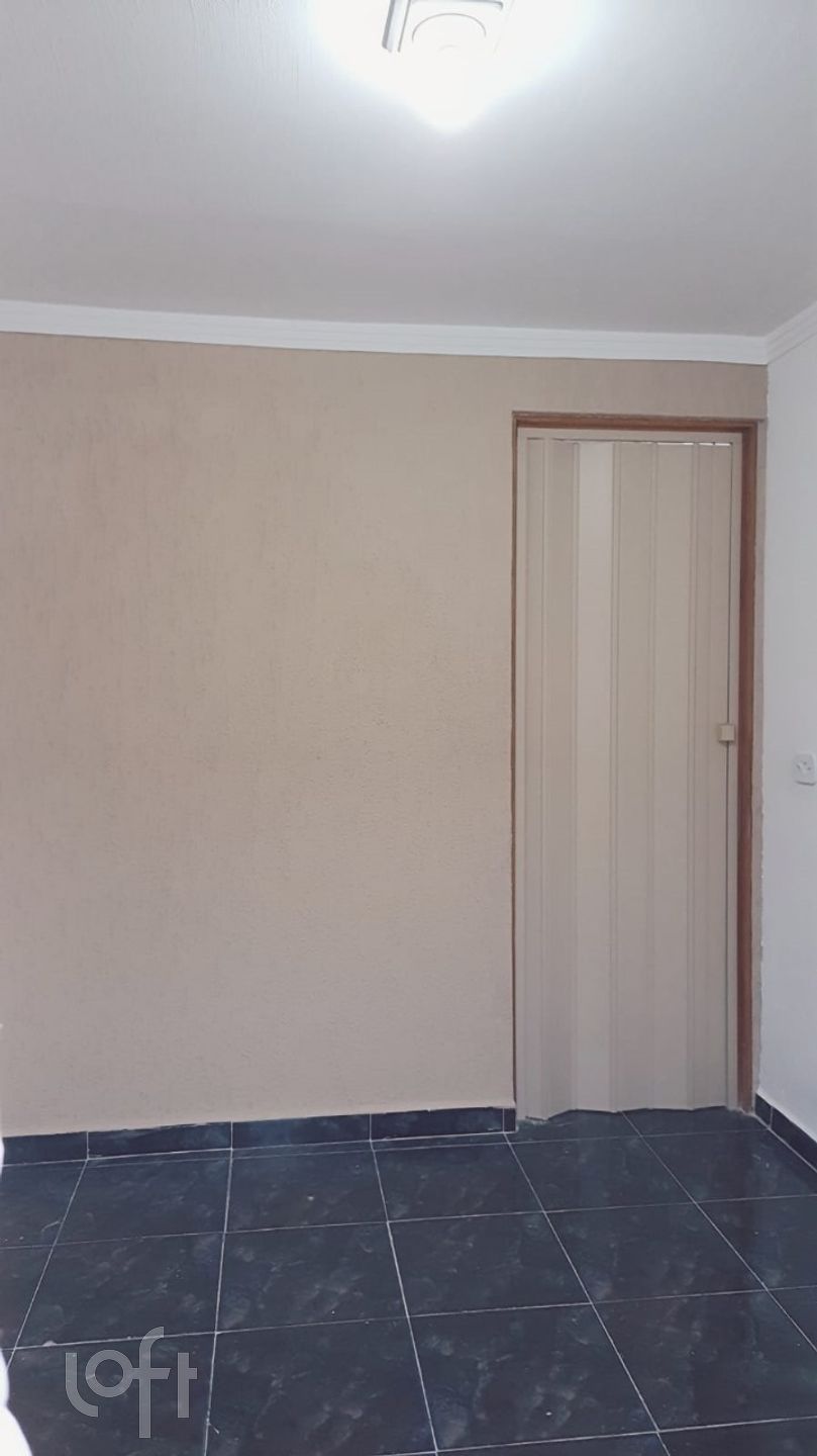 Apartamento à venda com 2 quartos, 40m² - Foto 19