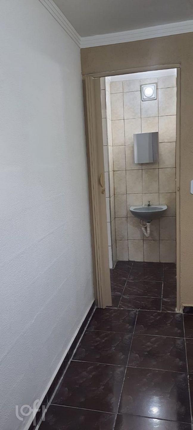 Apartamento à venda com 2 quartos, 40m² - Foto 23