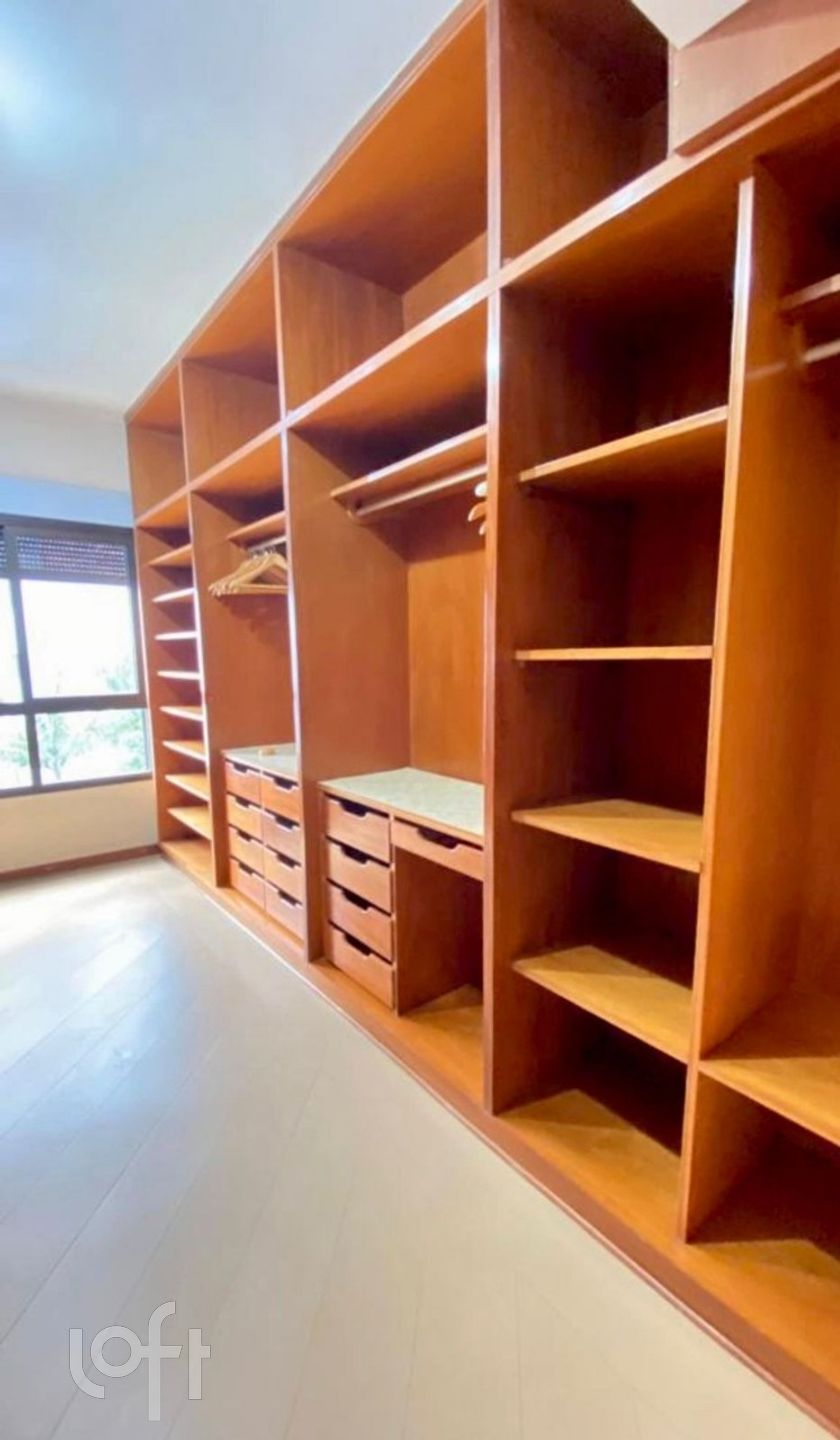 Apartamento à venda com 4 quartos, 320m² - Foto 8