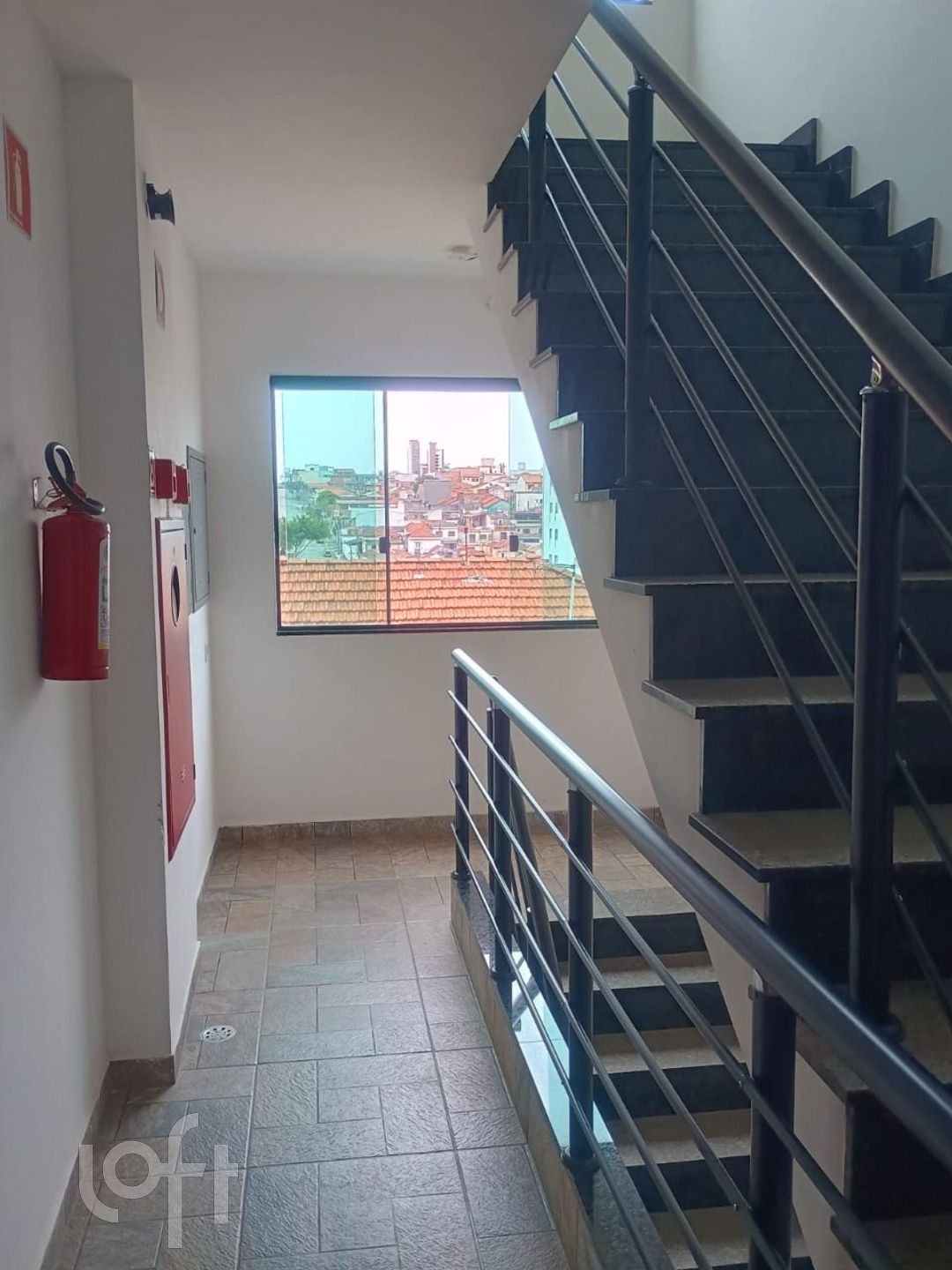 Apartamento à venda com 2 quartos, 42m² - Foto 25