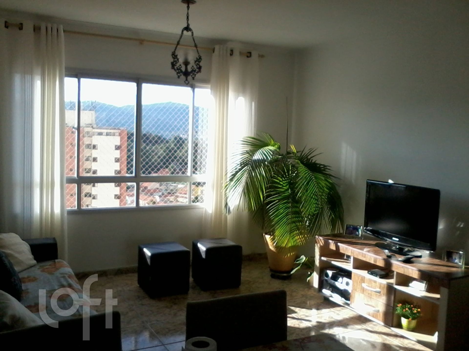 Apartamento à venda com 3 quartos, 100m² - Foto 2