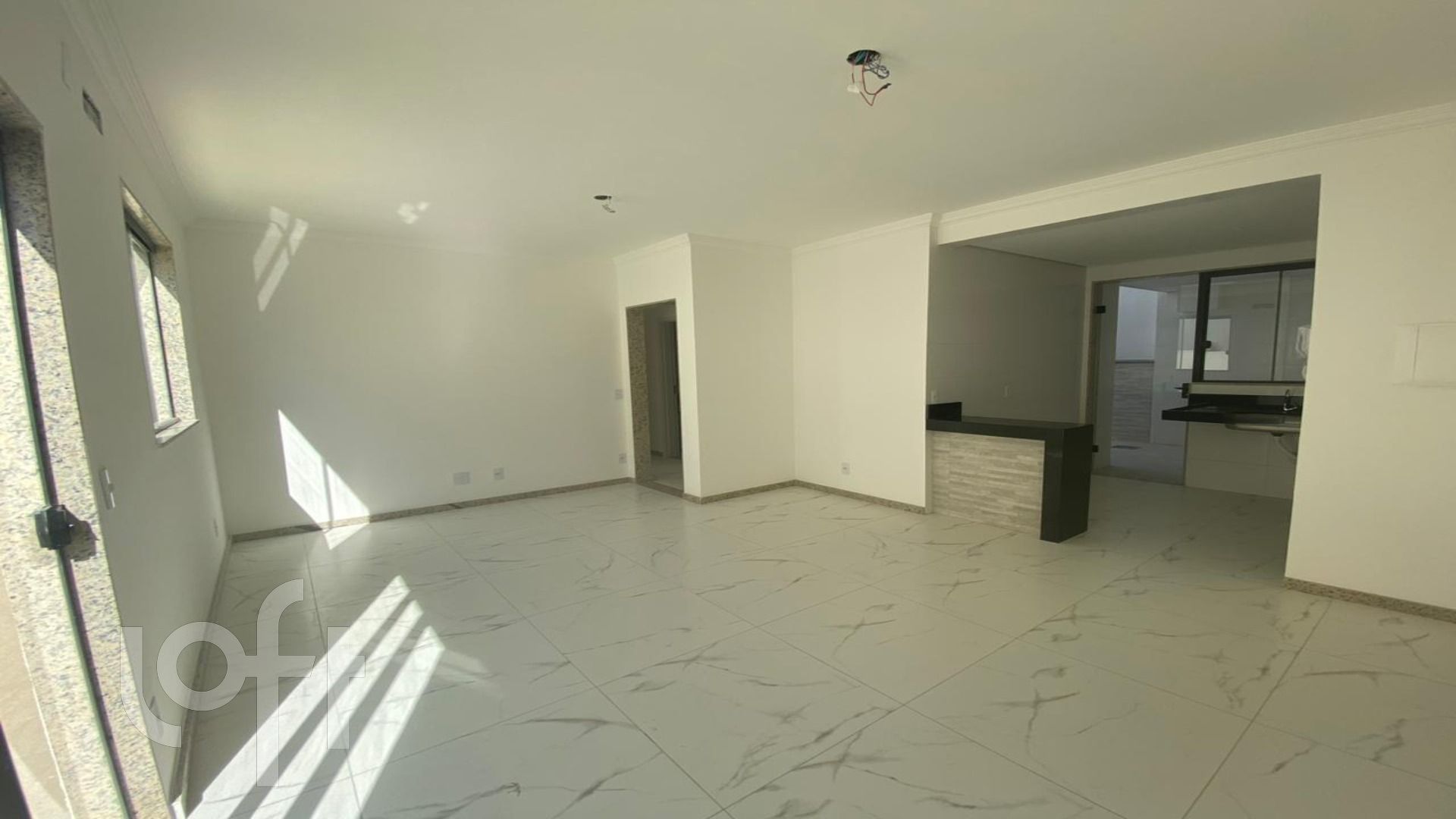 Apartamento à venda com 3 quartos, 74m² - Foto 4