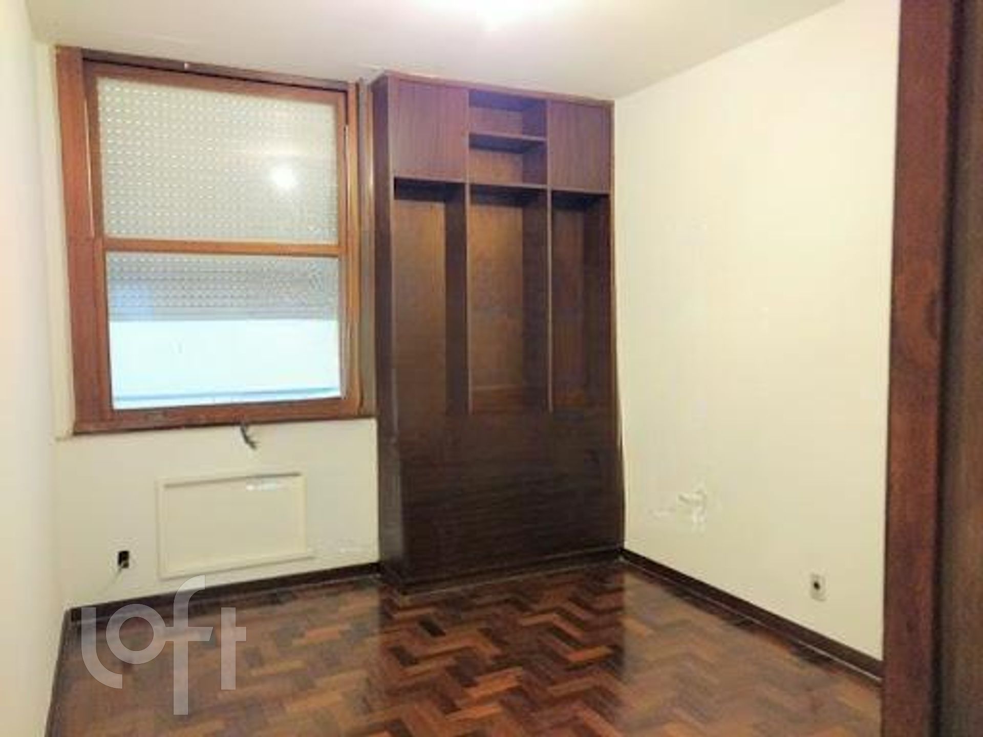 Apartamento à venda com 4 quartos, 200m² - Foto 32