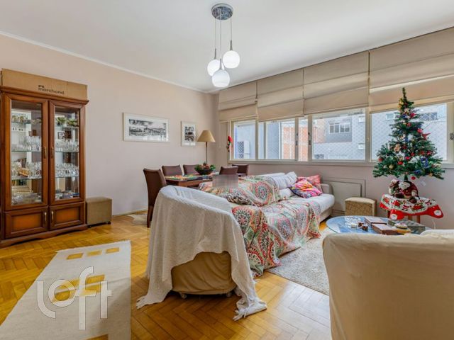 Apartamento com 106m², 3 dormitórios, 1 suíte, 1 vaga, Independência em Porto Alegre