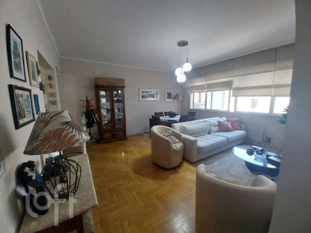 Apartamento com 106m², 3 dormitórios, 1 suíte, 1 vaga, Independência em Porto Alegre