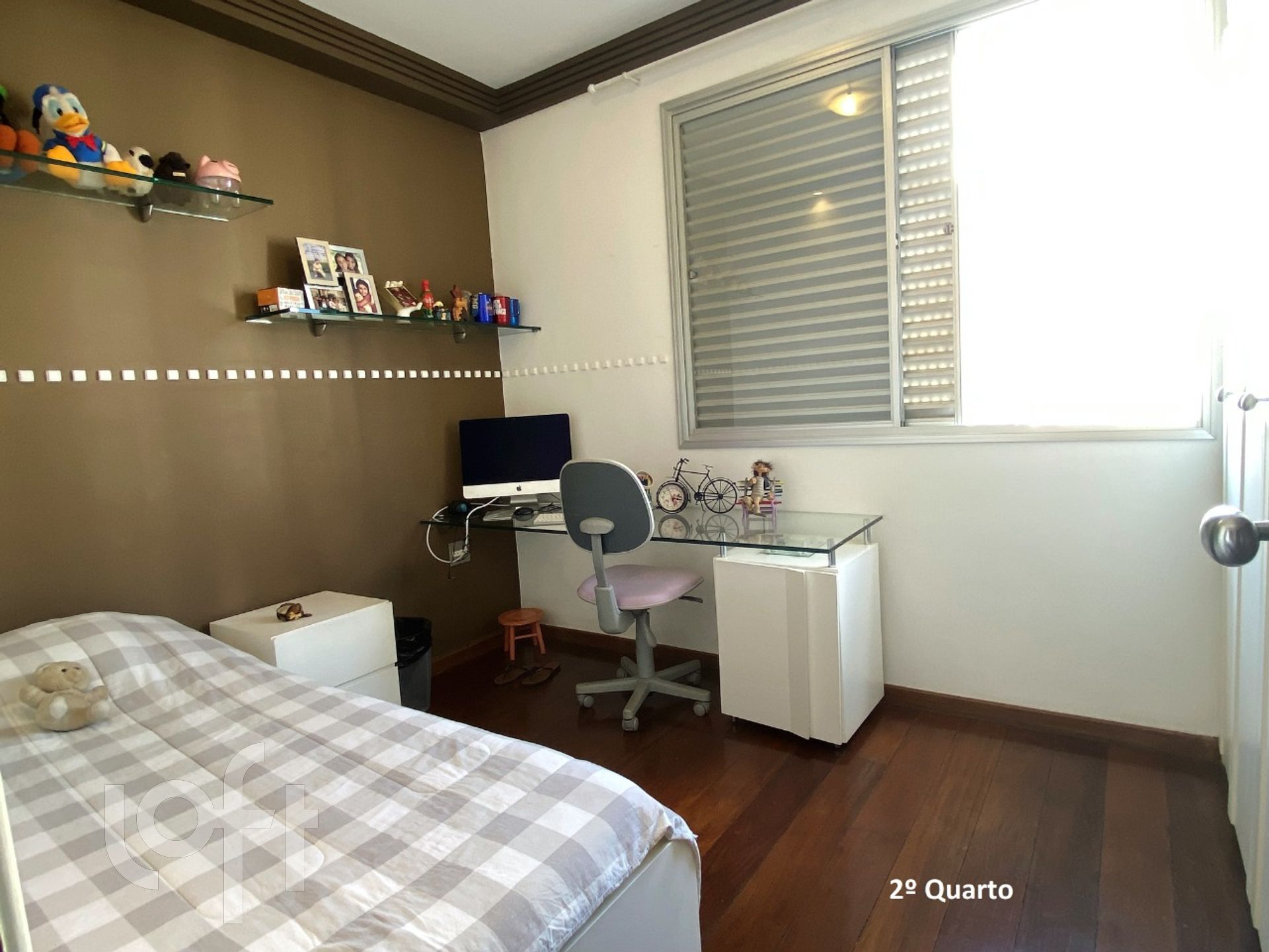 Apartamento à venda com 4 quartos, 140m² - Foto 14