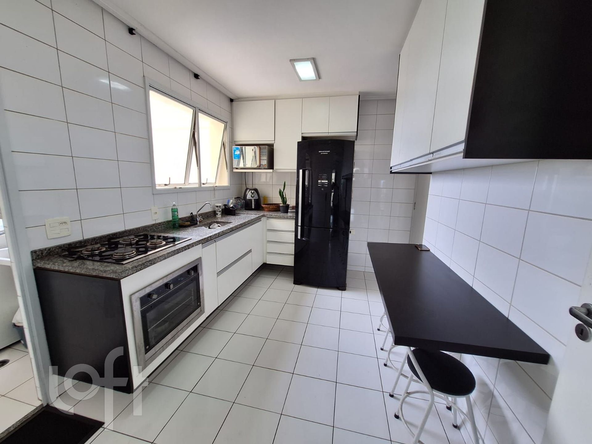 Apartamento à venda com 3 quartos, 107m² - Foto 10