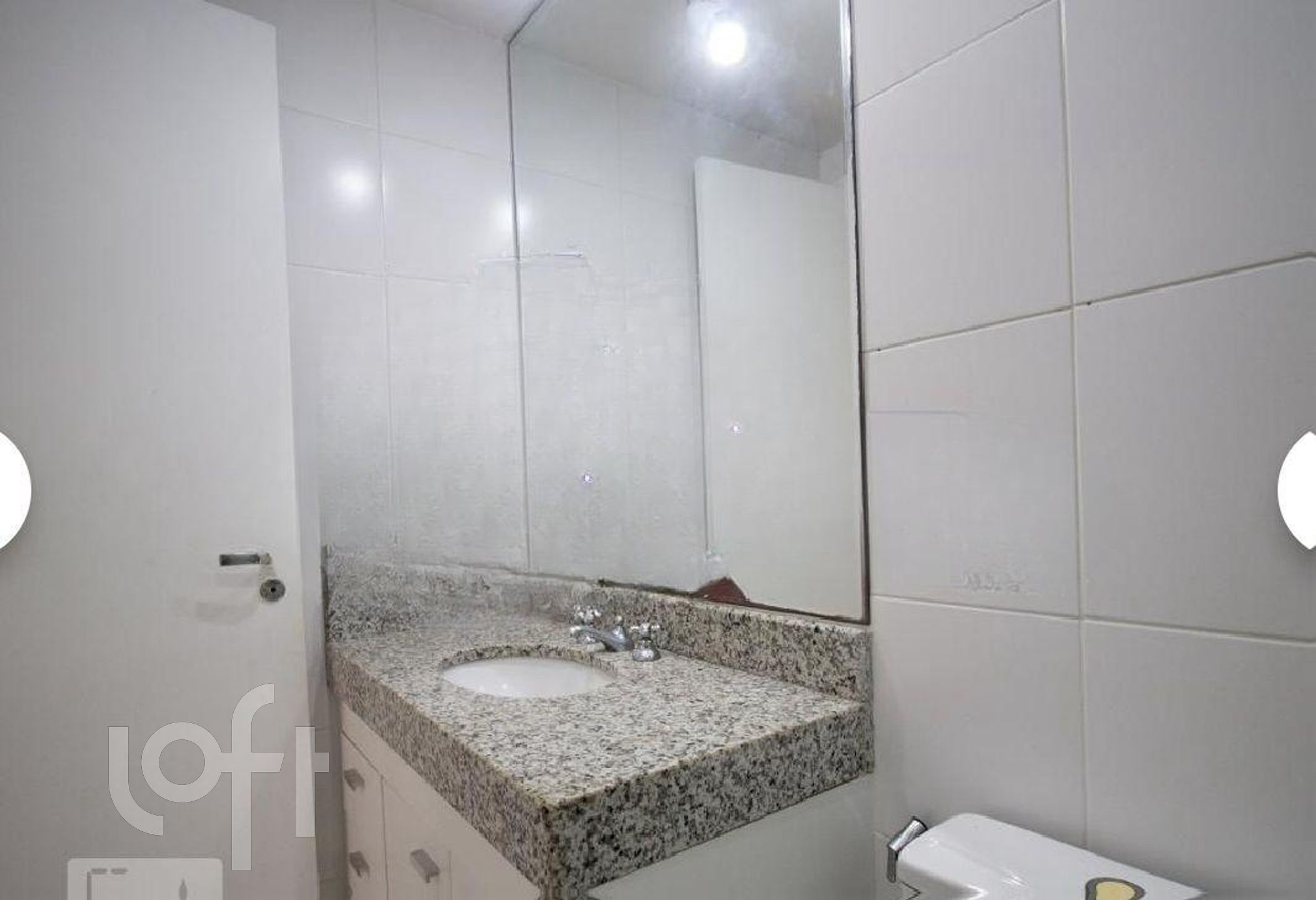 Apartamento à venda com 2 quartos, 75m² - Foto 8