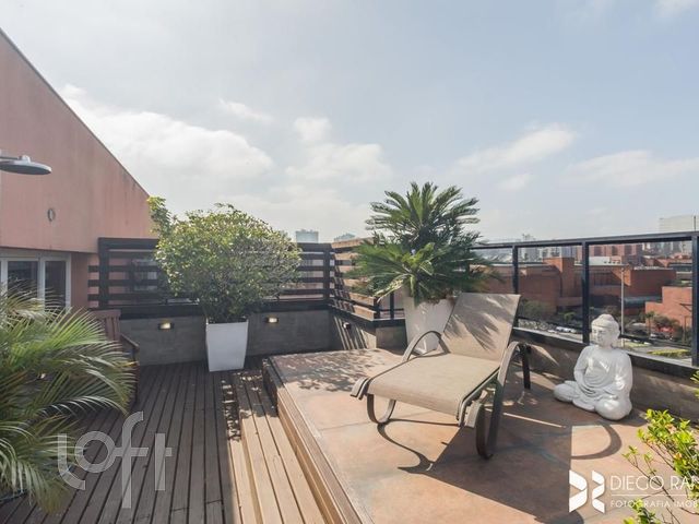 Apartamento com 162m², 2 dormitórios, 1 suíte, 2 vagas, Jardim Europa em Porto Alegre