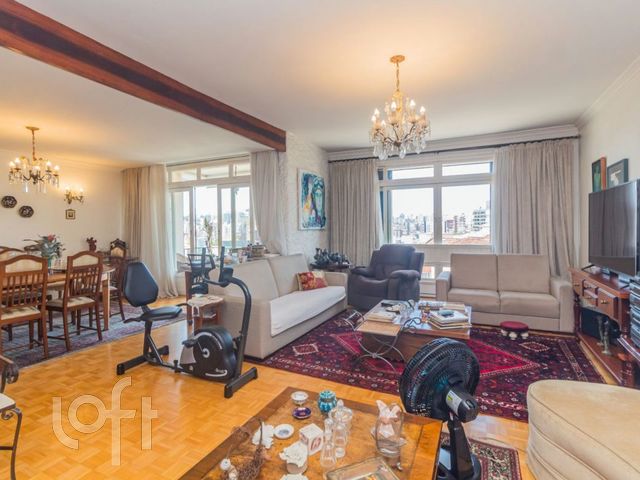 Apartamento com 174m², 2 dormitórios, 1 suíte, 1 vaga, Petrópolis em Porto Alegre