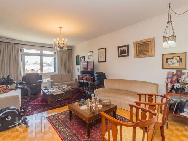 Apartamento com 174m², 2 dormitórios, 1 suíte, 1 vaga, Petrópolis em Porto Alegre