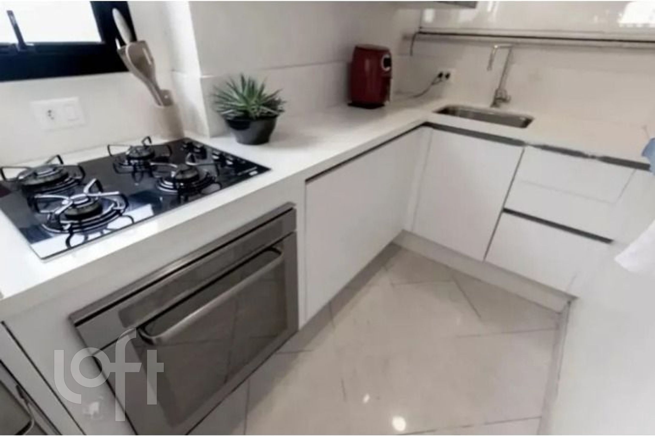 Apartamento à venda com 1 quarto, 75m² - Foto 5