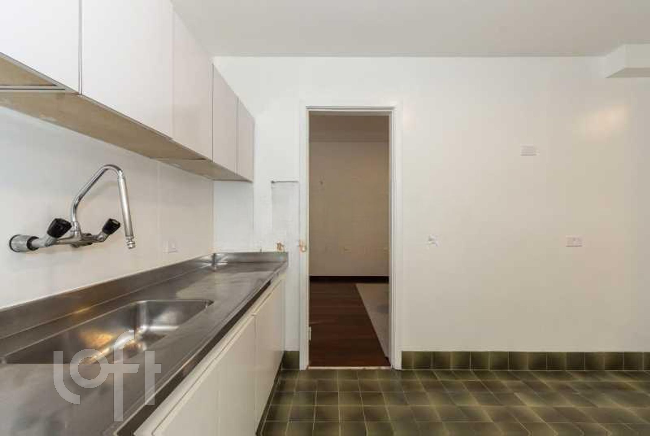 Apartamento à venda com 2 quartos, 120m² - Foto 18