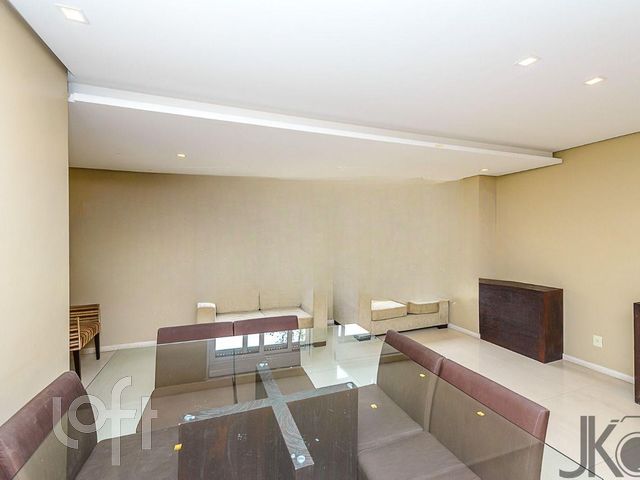 Apartamento com 47m², 1 dormitório, 1 suíte, 1 vaga, Rio Branco em Porto Alegre