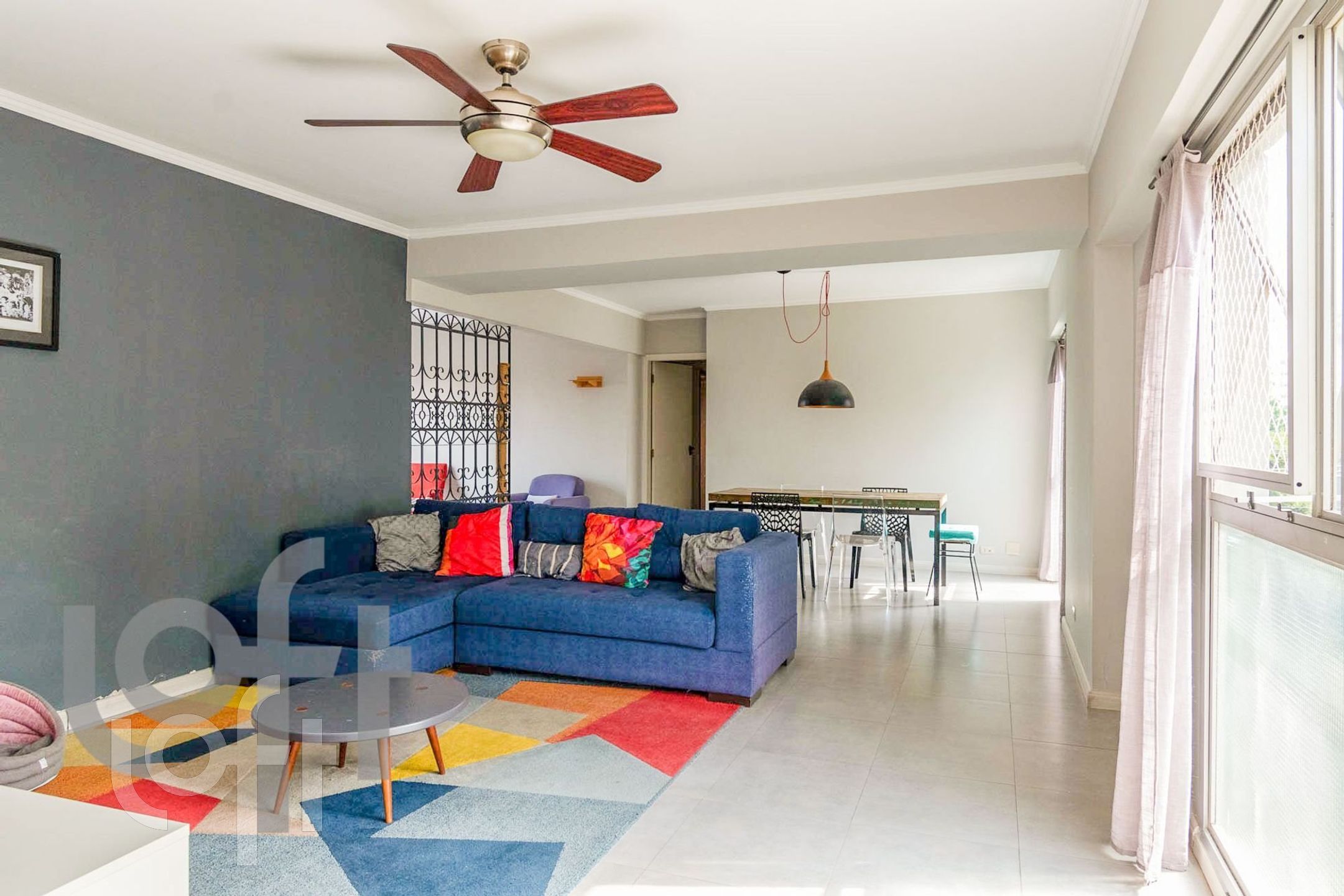 Apartamento à venda com 4 quartos, 160m² - Foto 1