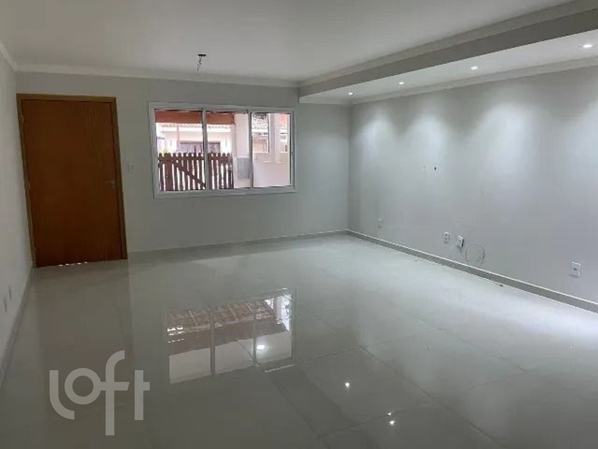 Casa de Condomínio à venda com 3 quartos, 150m² - Foto 1