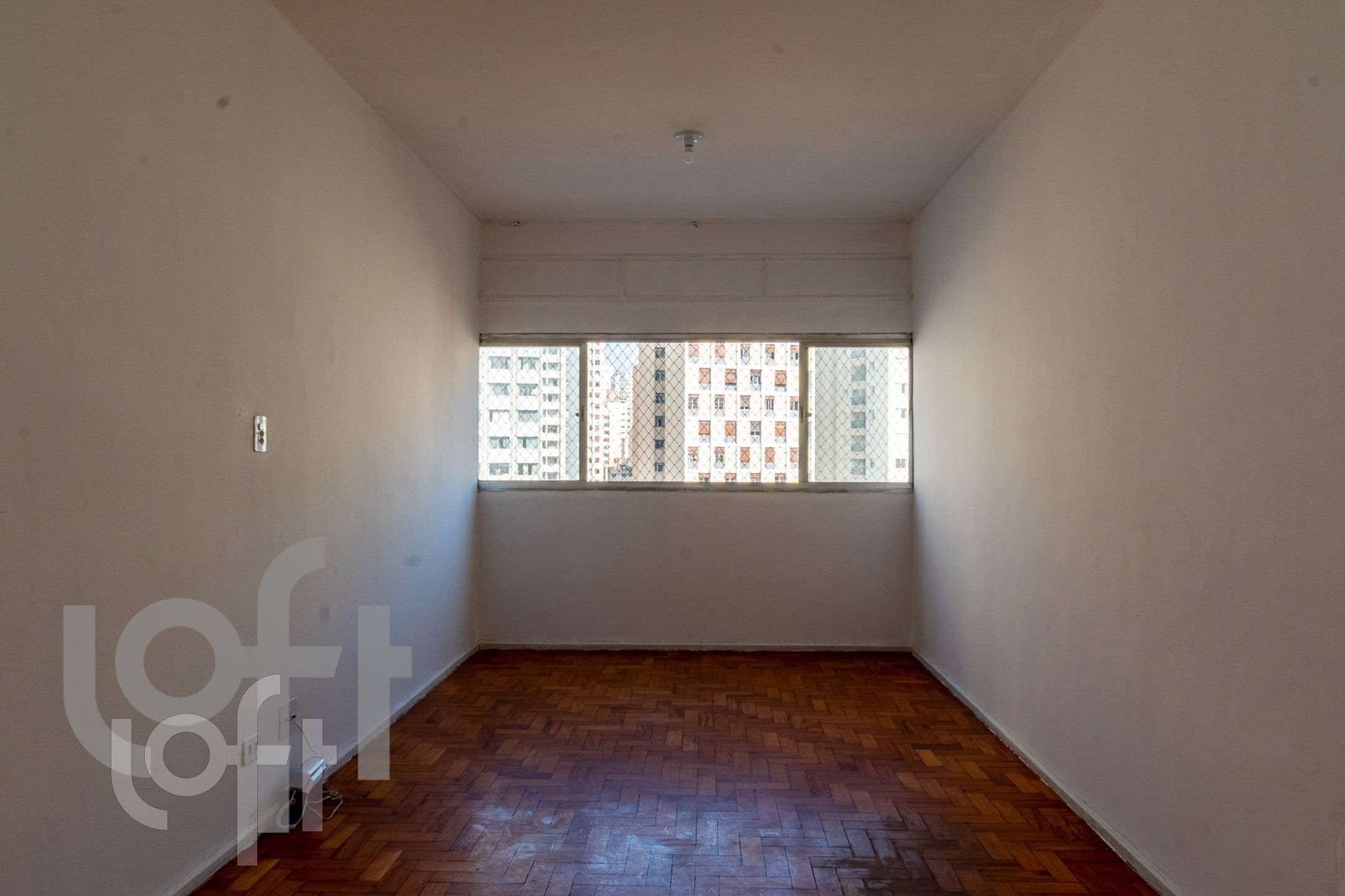 Apartamento à venda com 1 quarto, 35m² - Foto 1